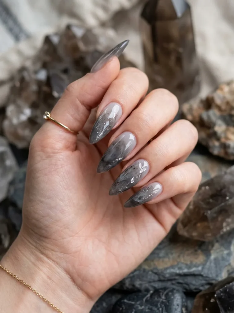 15: Smoky Quartz Gradient